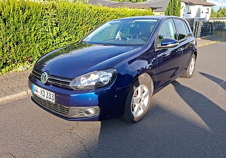 VW Golf Volkswagen 1.2 TSI Team