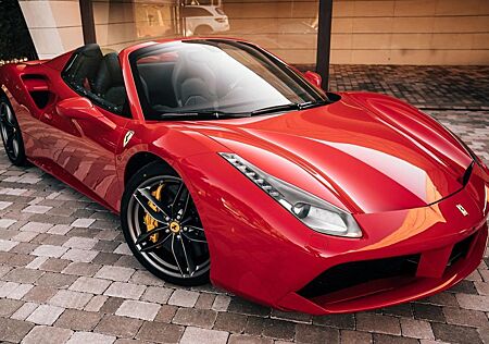 Ferrari 488 Spider Spider -