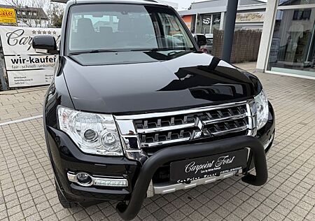 Mitsubishi Pajero 3.2 DI-D Edition 100,7Sitzer ,AHK,AUT.uvm