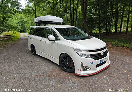 Nissan Elgrand 3,5L V6 VQ35 350Z Minivan JDM Import