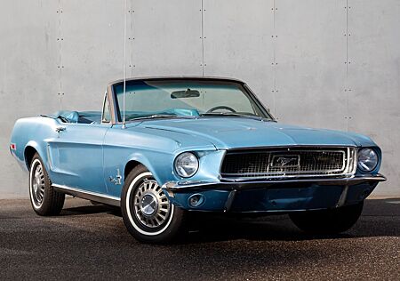 Ford Mustang C- Code Cabriolet
