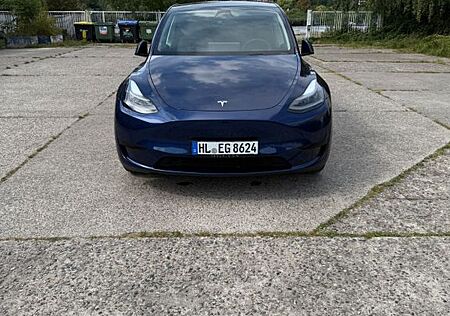 Tesla Model Y Standard Range