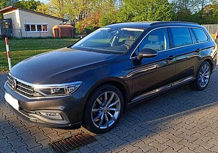 VW Passat Variant Volkswagen 2.0 TDI SCR 140kW DSG Busines...