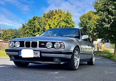 BMW 525i E34 M Paket
