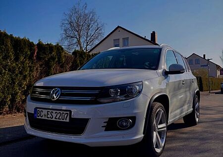 VW Tiguan Volkswagen 2.0 TDI 130kW 4MOT BMT CUP Track & St...