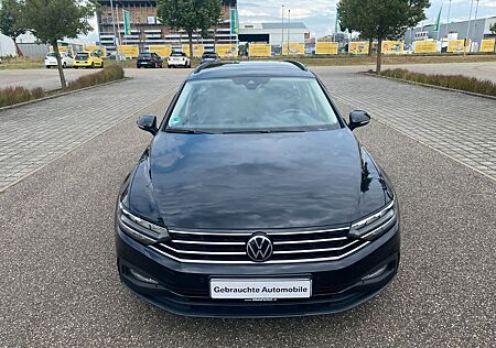 VW Passat Variant Volkswagen 2.0 TDI DSG,LED,Navi,Kamera,PDC
