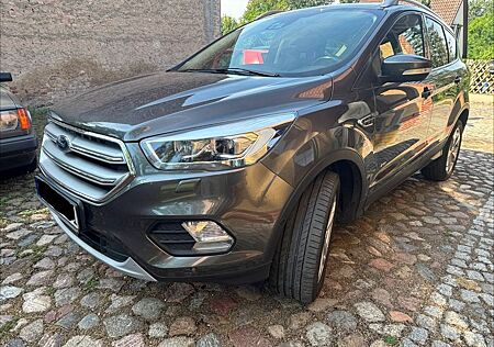 Ford Kuga 2,0 TDCi 4x4 132kW Titanium PowerShift ...