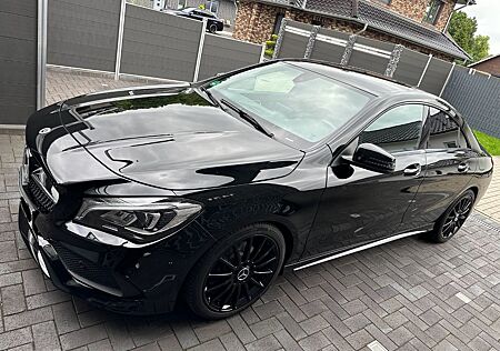 Mercedes-Benz CLA 200 - AMG Paket & Night Paket