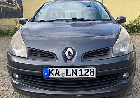 Renault Clio 1.2 16V TCE