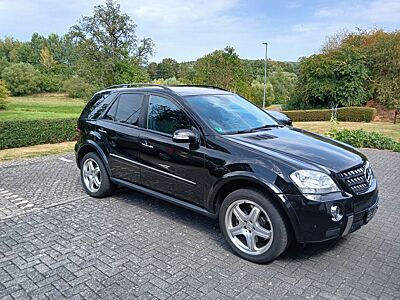 Mercedes-Benz ML 500 4MATIC -