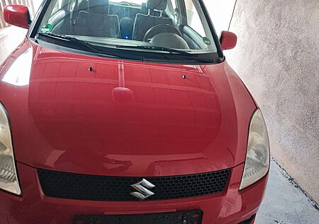 Suzuki Swift 1,3 Comfort Kleinwagen Anfängerauto