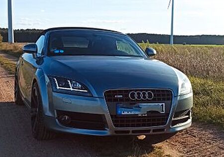 Audi TT Roadster 2.0 TFSI -