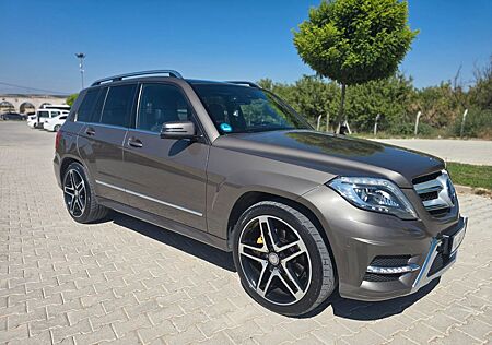 Mercedes-Benz GLK 250 CDI AMG. 4 Matic