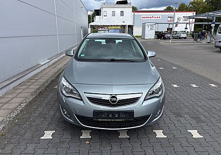 Opel Astra 1.6 Turbo Shz Klima Navi Vollleder 132kw!!