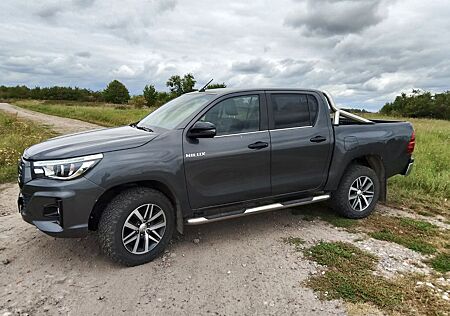 Toyota Hilux 2.4 D-4D 4x4 Executive Aut. Leder. EXPORT
