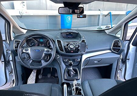 Ford C-Max 1,6 EcoBoost 110kW Titanium Titanium