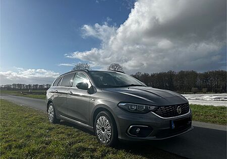 Fiat Tipo 1.6 MultiJet LOUNGE LOUNGE