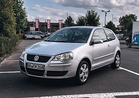 VW Polo Volkswagen 1.2 44kW Tour Tour