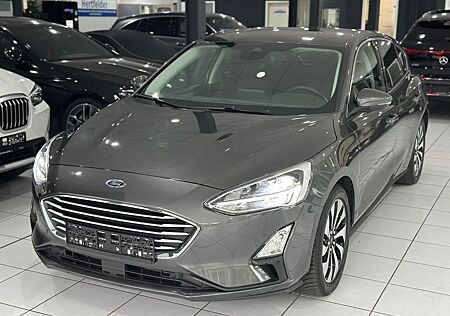 Ford Focus Lim. Cool & Connect*LED*CARPLAY*PARK-ASSIS