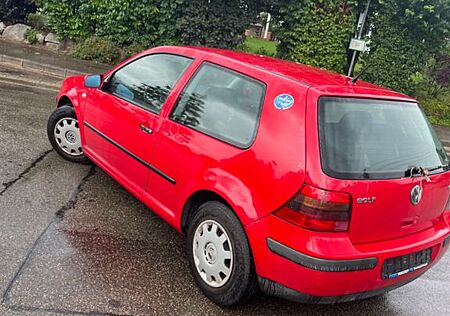 VW Golf Volkswagen !!!!ANGEBOT!!!! 1.6 SERVICE NEU/TÜV 02/2027