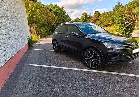 VW Touareg Volkswagen 3.0 7P FL V6 TDI Tiptronic BMT B.