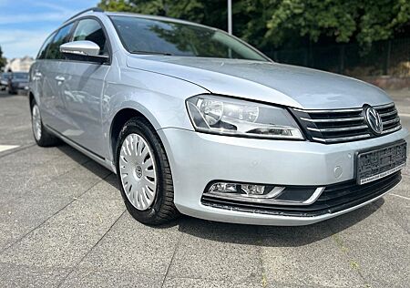 VW Passat Variant Volkswagen Trendline BlueMotion