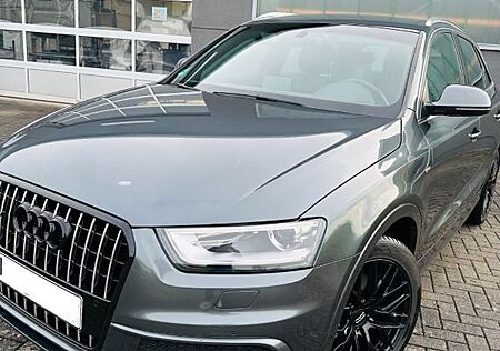 Audi Q3 2.0 TDI 130kW S tronic quattro - S-line