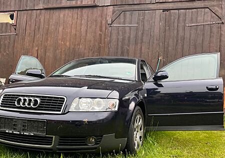 Audi A4 2.0 TÜV bis 04/2026