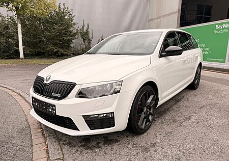 Skoda Octavia Combi RS*Navi *B-Xenon*Tempomat *SHZ*