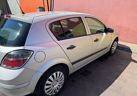 Opel Astra 1.4 Tw. ecoFLEX INNOVATION "110 Jahre"...