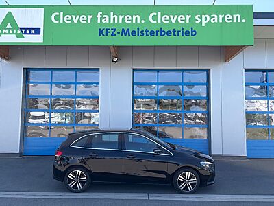 Mercedes-Benz B 180 d Progressive LED NAV KAM AHK STANDHZG