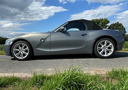 BMW Z4 Roadster 2.5i -Voll-Autom., Jahreswagenzust.