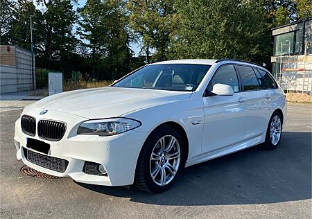 BMW 520d Touring M Sport Xenon Leder