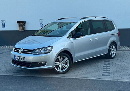 VW Sharan Volkswagen 2.0 TDI DSG Match / 1.Hand / 7 Sitzer