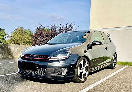 VW Golf Volkswagen 2.0 TSI DSG GTI