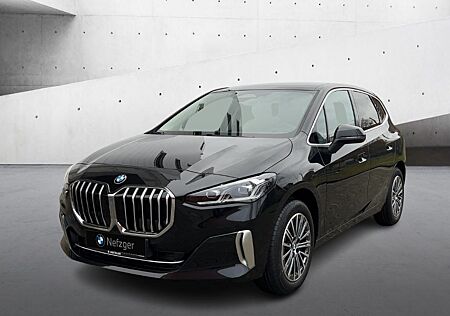 BMW 218 Active Tourer i Park-Assistent LED AHK-klapp