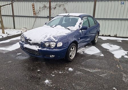 Toyota Corolla Scheckheft gepflegt aus 2. Hand