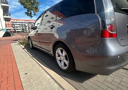 Mitsubishi Grandis 2.0 7-Sitzer