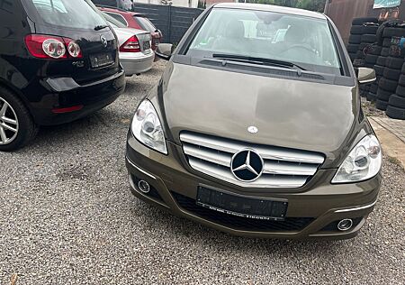 Mercedes-Benz B 200 B -Klasse Turbo