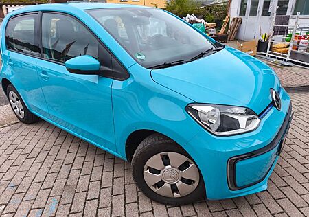 VW Up Volkswagen ! e-!, Klima, 5 türig, 8x bereift
