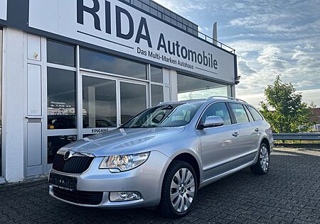 Skoda Superb Combi Elegance 4x4*AHK*Klimaautomatic