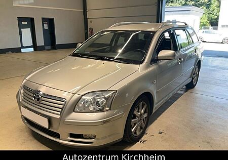 Toyota Avensis Kombi 1.8 Executive