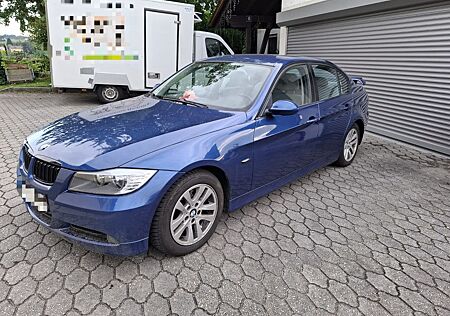 BMW 318 E90, Wireless Android Auto, Rückfahrkamera