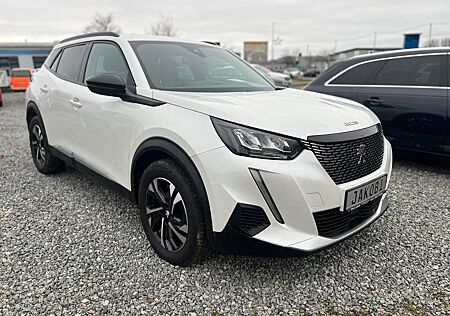 Peugeot 2008 Allure Navi Leder LED AHK BT Zahnriemen neu