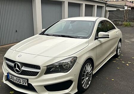 Mercedes-Benz CLA 180 AMG Line AMG Line