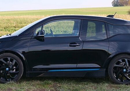 BMW i3s (120 Ah), Fast Vollausstattung inkl. Leder