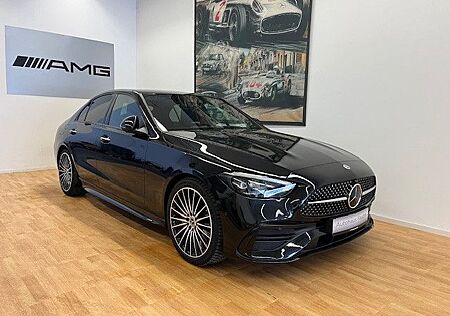 Mercedes-Benz C 300 AMG-Line Pano 360 Grad 19 Zoll Leder
