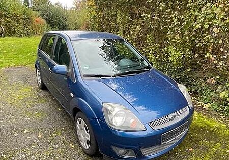 Ford Fiesta 1.4 16V Ghia Ghia