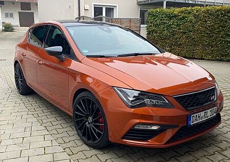 Seat Leon CUPRA 300 - Bull X Auspuffanlage