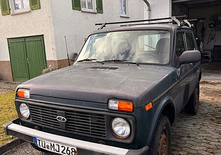 Lada Niva 1.7i Only Only